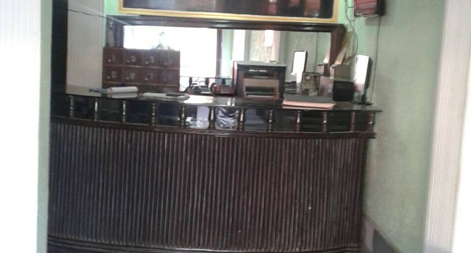 Shree Gurudev Deluxe Lodge, Gulbarga 4